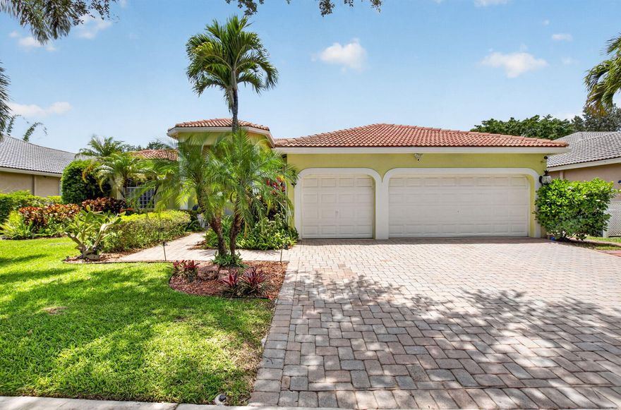 Discover this hidden gem in the highly desirable Oak Run community! This meticulously maintained 4 bedroom, 3 bathroom pool home offers 2,453 square feet of elegant living space designed for both comfort and entertaining. Featuring soaring high-volume ceilings, an open-concept layout, and abundant natural light, this home welcomes you with style and warmth from the moment you enter. The spacious kitchen is the heart of the home, complete with a large island, stainless steel appliances, and seamless flow into the main living areas. Oversized walk-in closets, crown molding, plantation shutters, and thoughtful upgrades throughout add to the home's charm and sophistication. Step outside into your own tropical paradise backyard featuring a beautiful pool and lush landscaping.