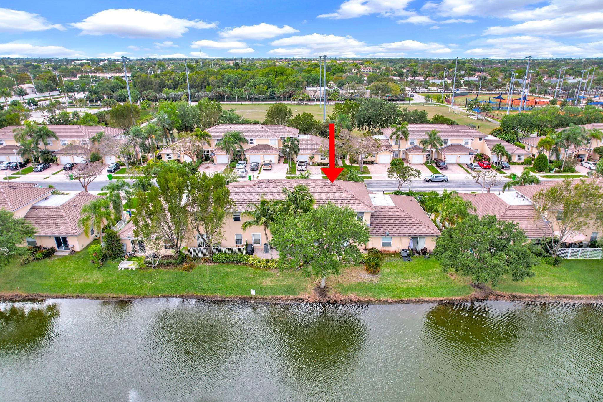 RAINTREE VILLAS - Residential