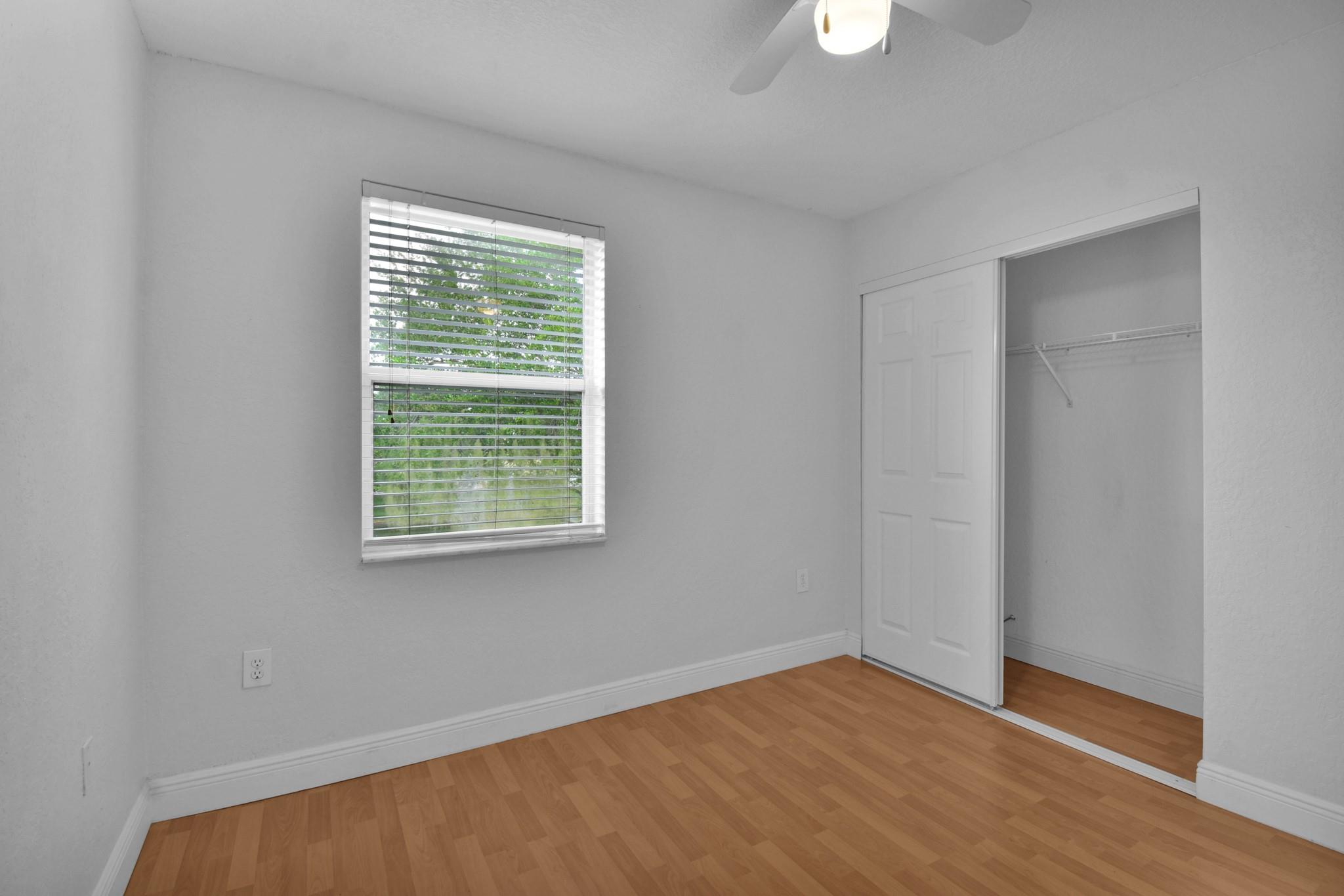 RAINTREE VILLAS - Residential