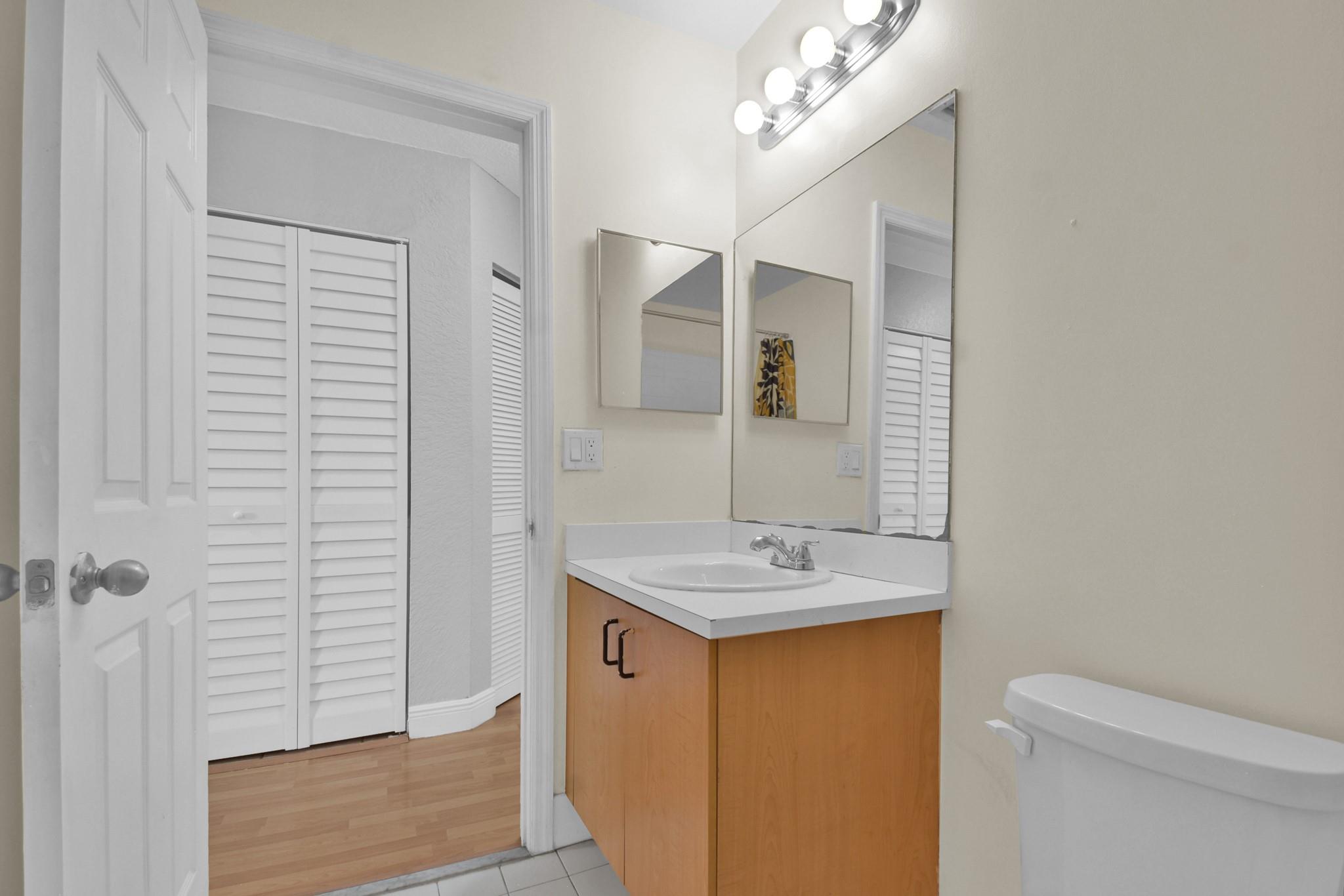 RAINTREE VILLAS - Residential