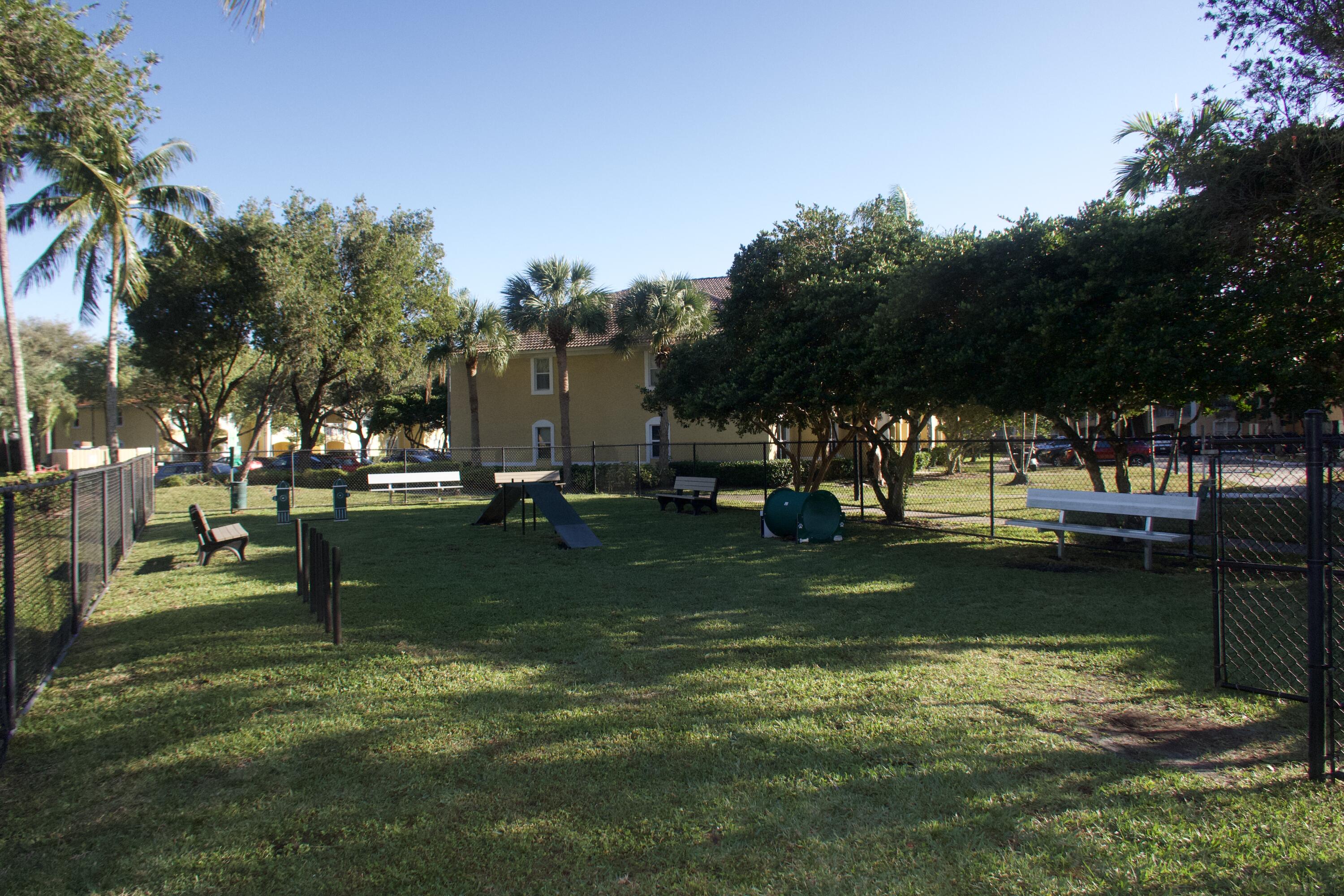 CLUB CARIBE CONDO - Residential