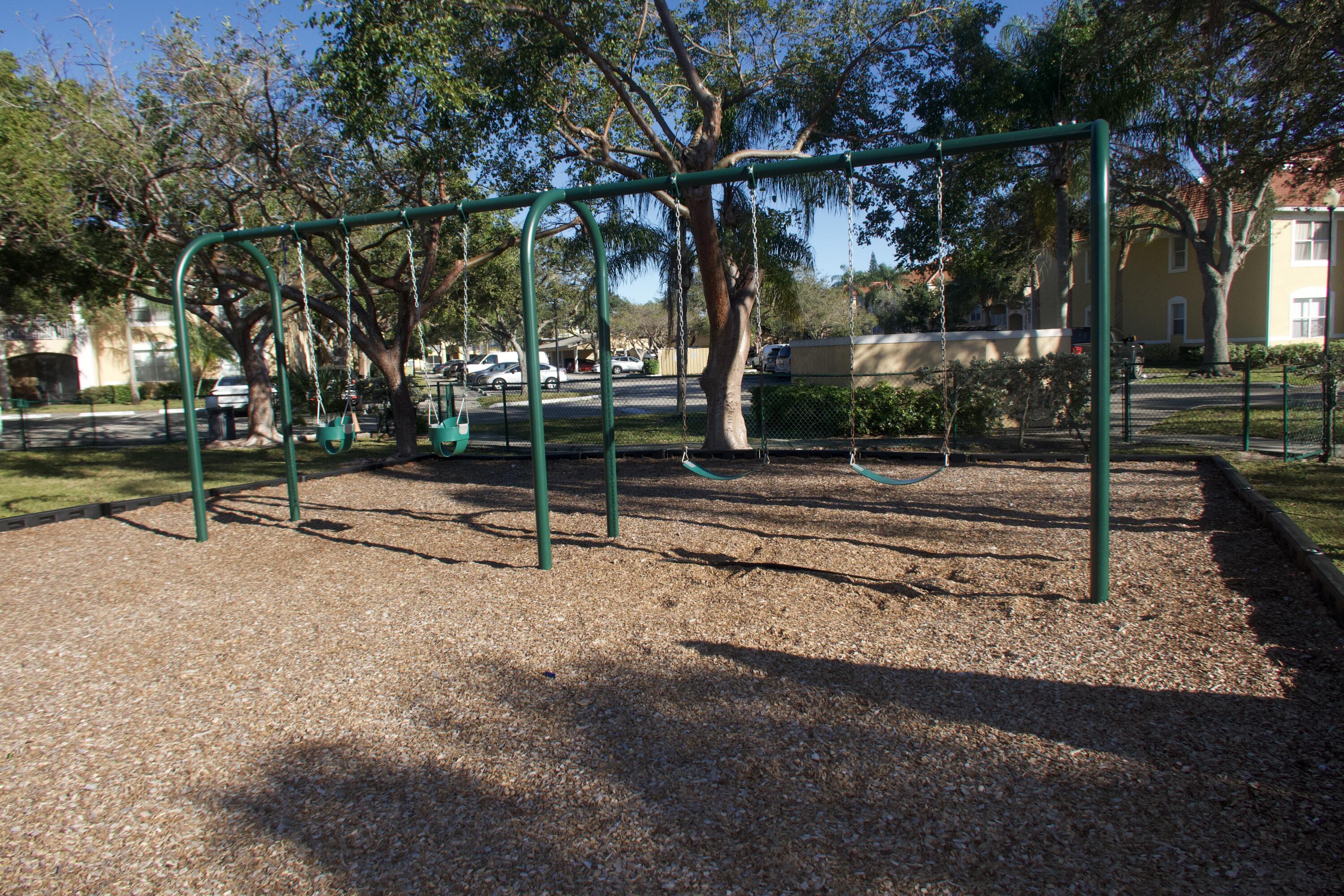 CLUB CARIBE CONDO - Residential