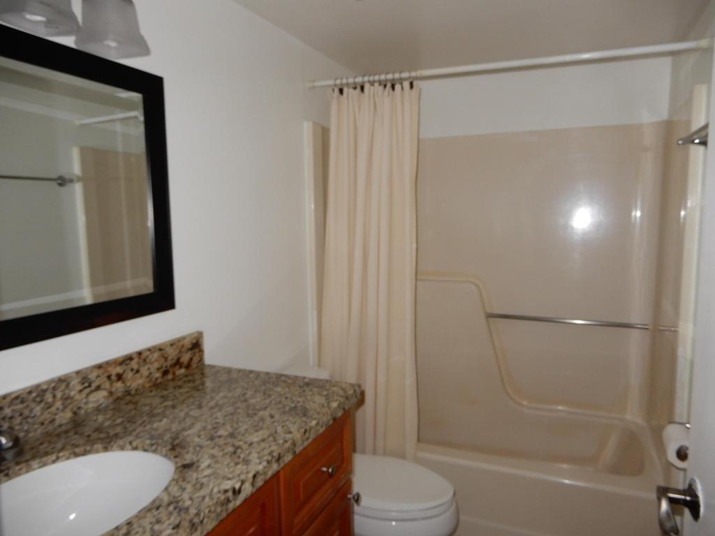 Kensington Walk Condo Association - Residential Lease