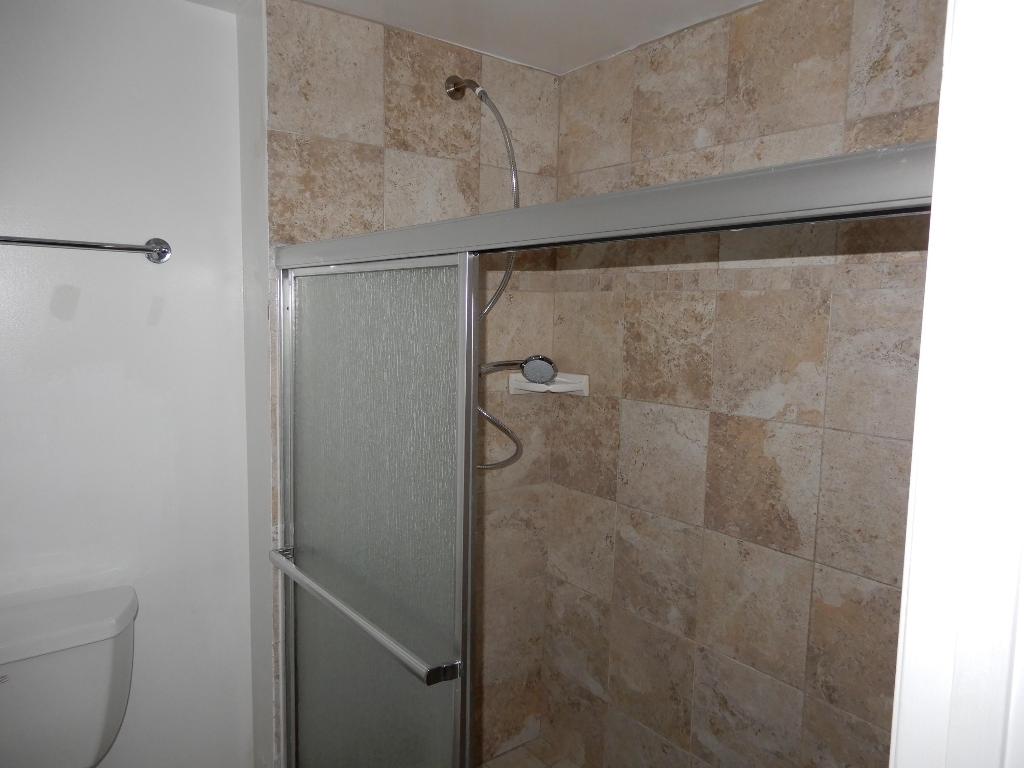 Kensington Walk Condo Association - Residential Lease