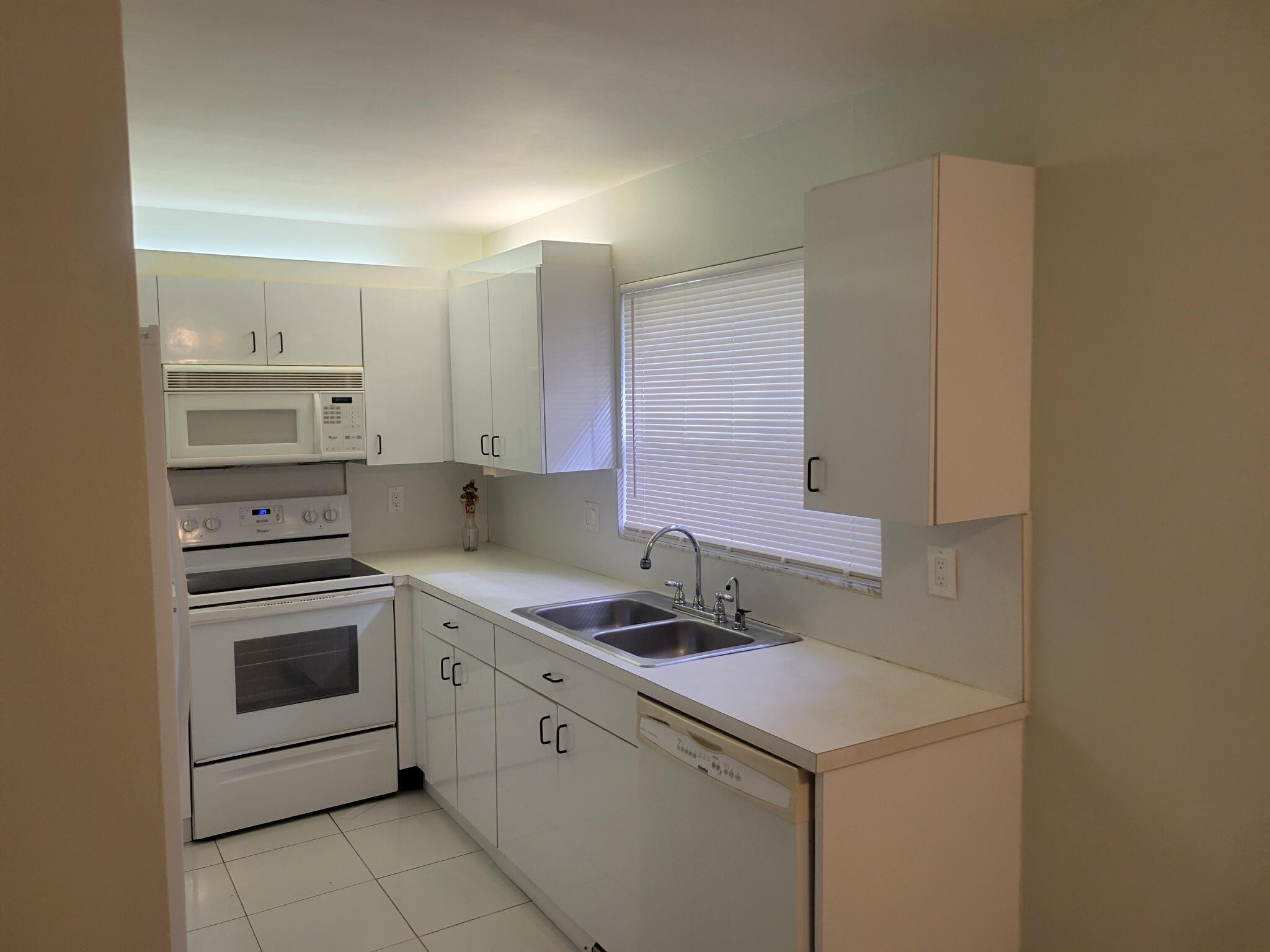 LUCERNE PARK CONDOS - Residential