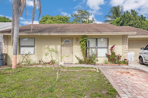 Featured picture for the property R10774322