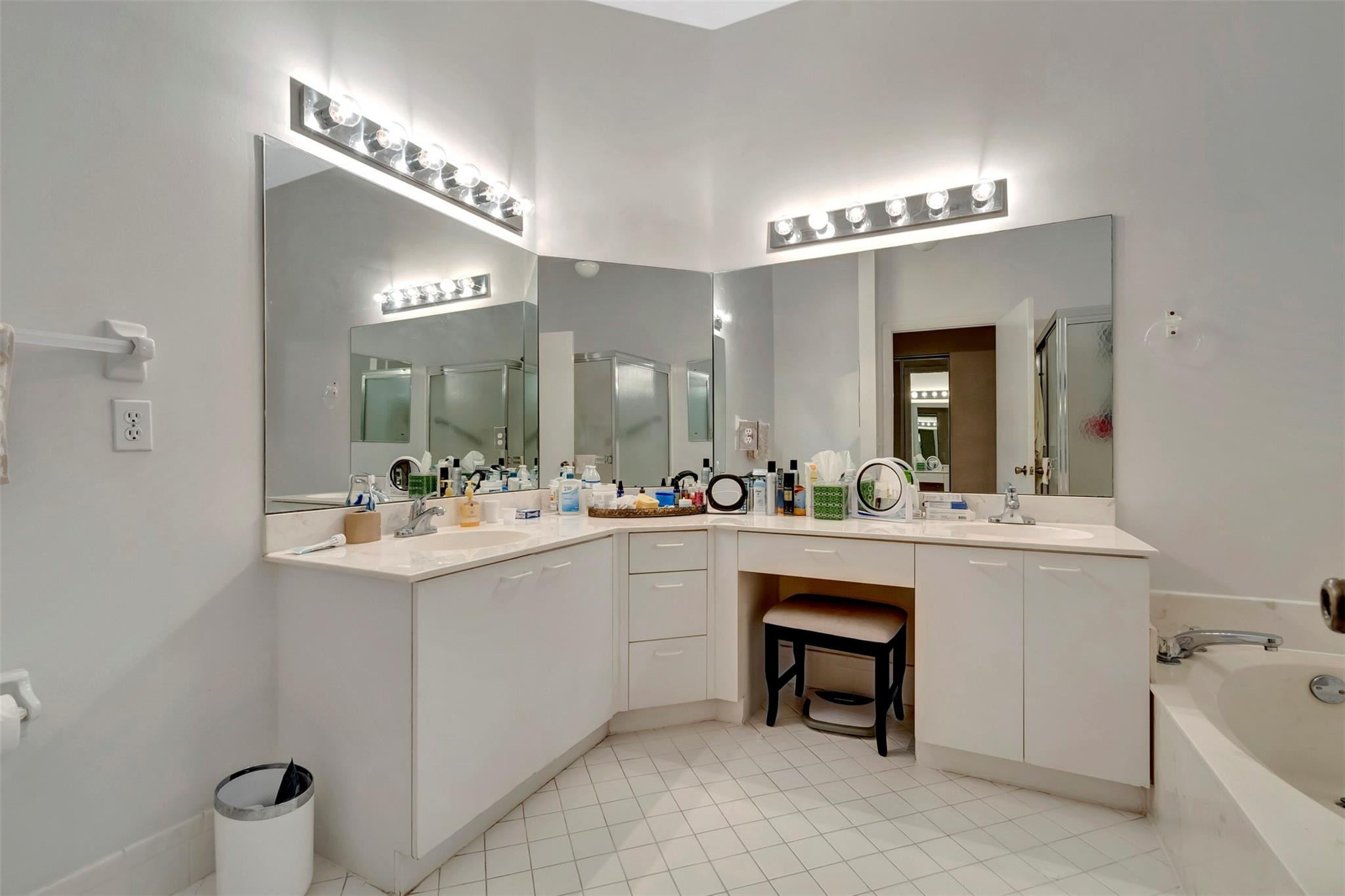 EXCELLANTE - Residential