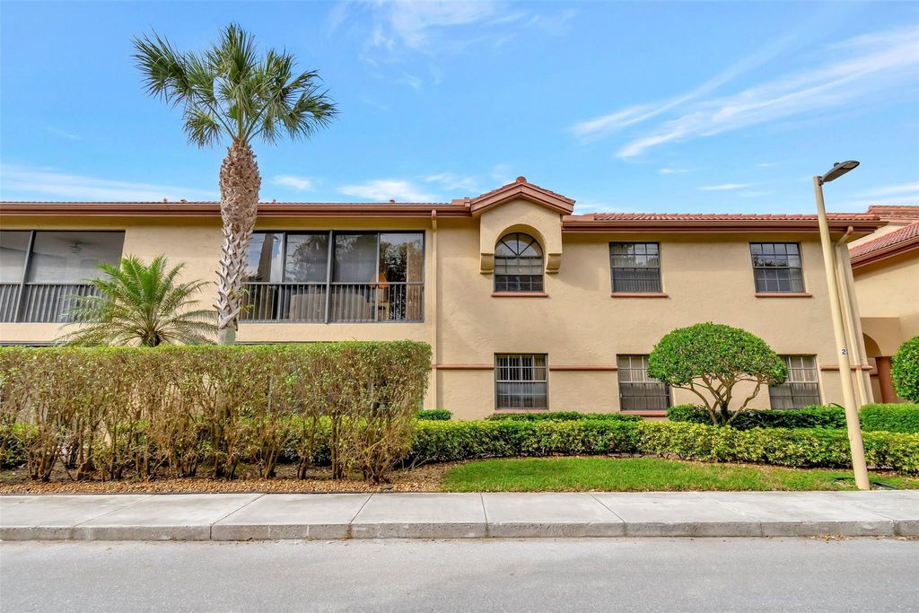 Photo of 5131 Europa Drive #3316 P, Boynton Beach, FL 33437 (MLS # F10525231)