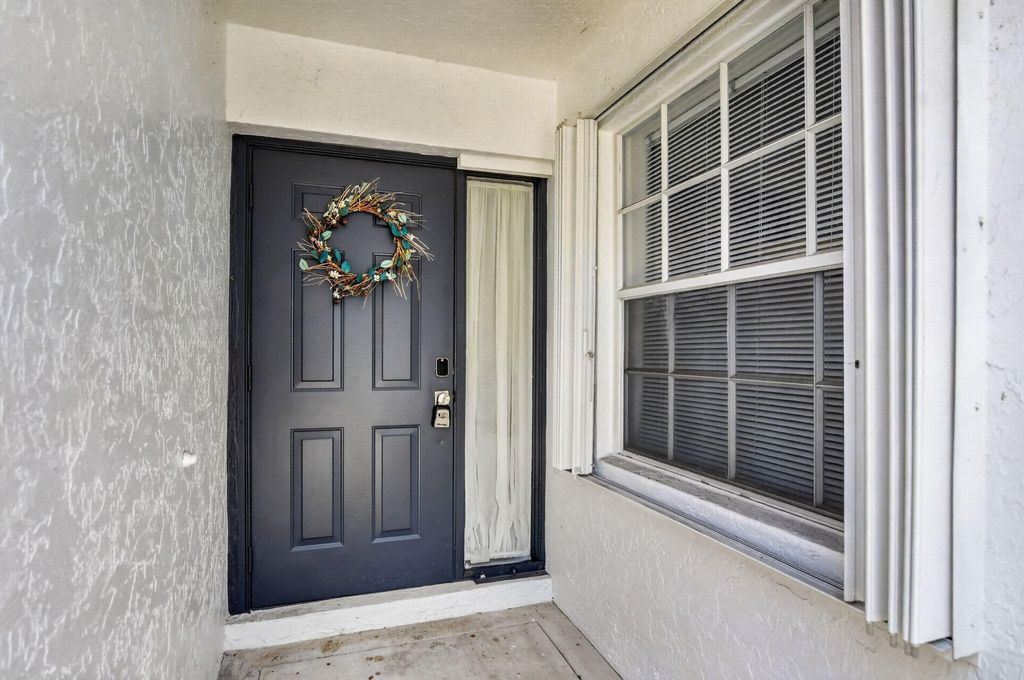 Photo of 8100 VIA DI VENETO #NEIBORHOOD F, Boca Raton, FL 33496 (MLS # B26056549)