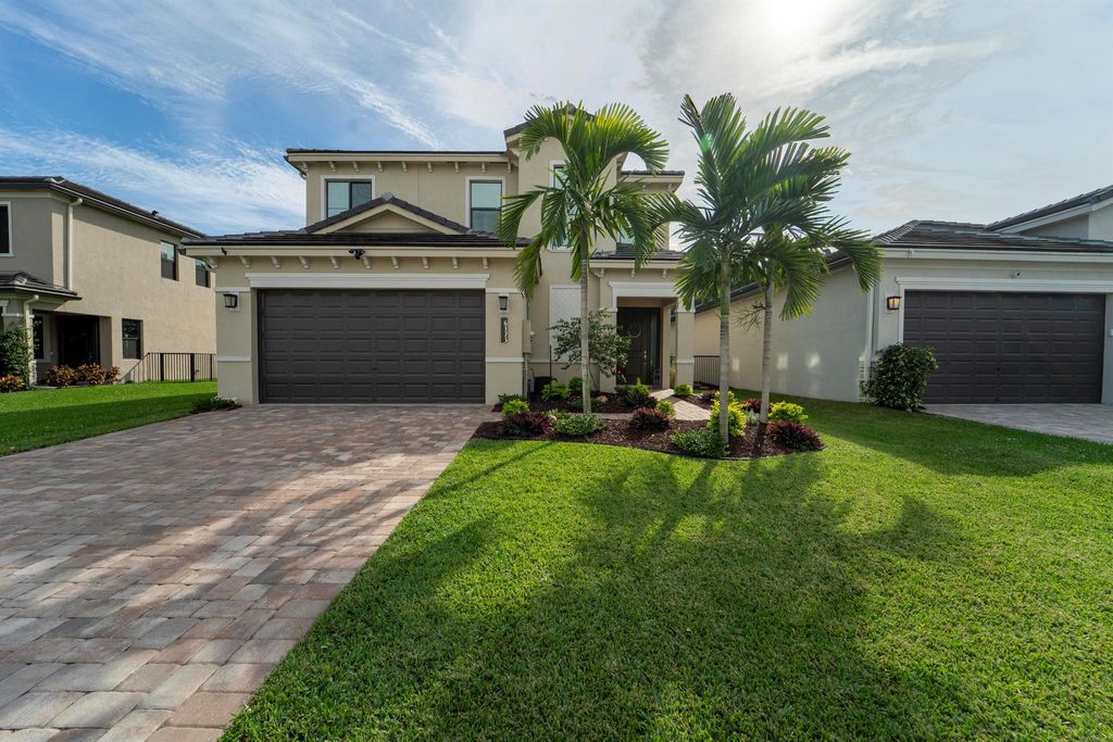 Photo of 6173 Oceanaire Way, Lake Worth, FL 33467 (MLS # R10941678)