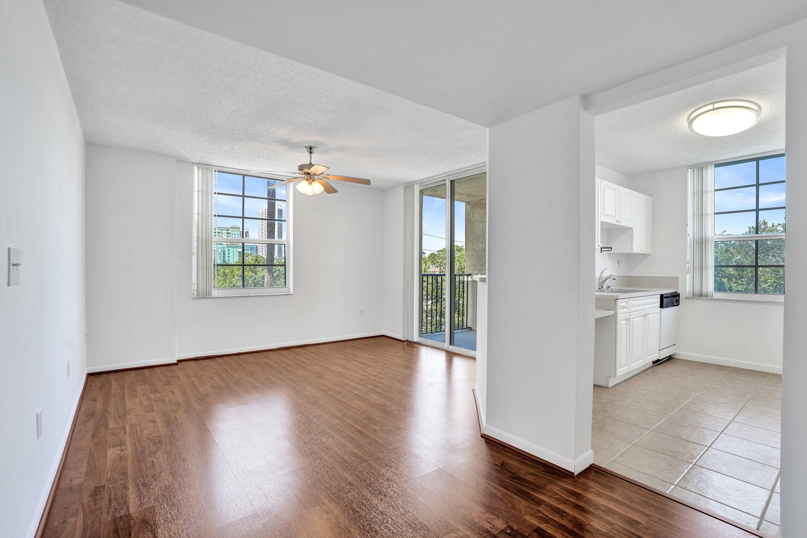 520 SE 5 Avenue 1203