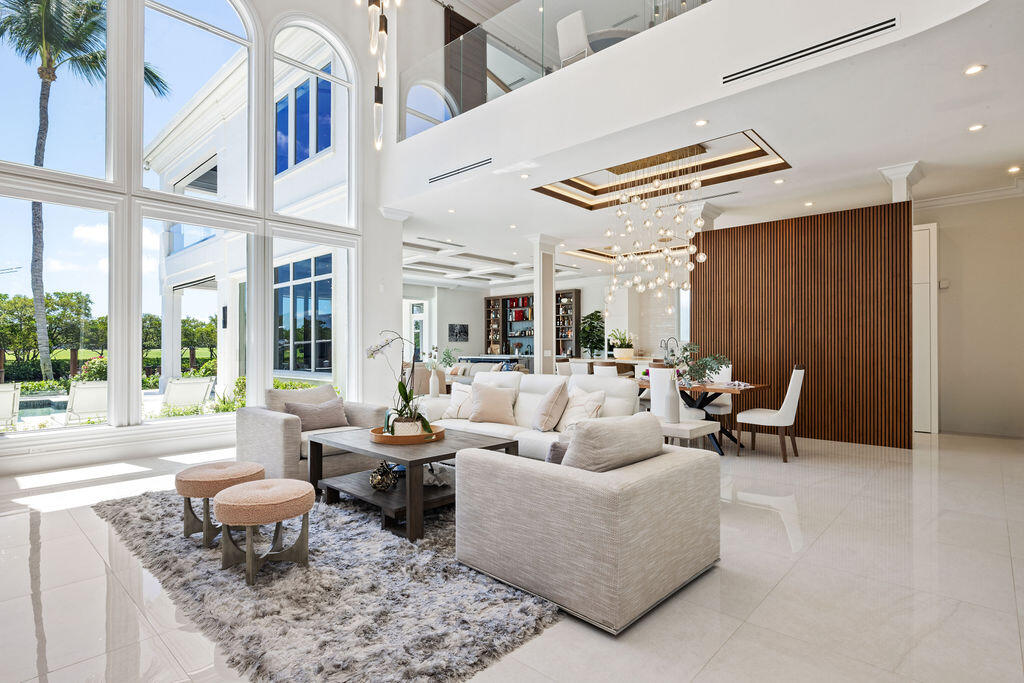 HARBOUR ISLES - Residential
