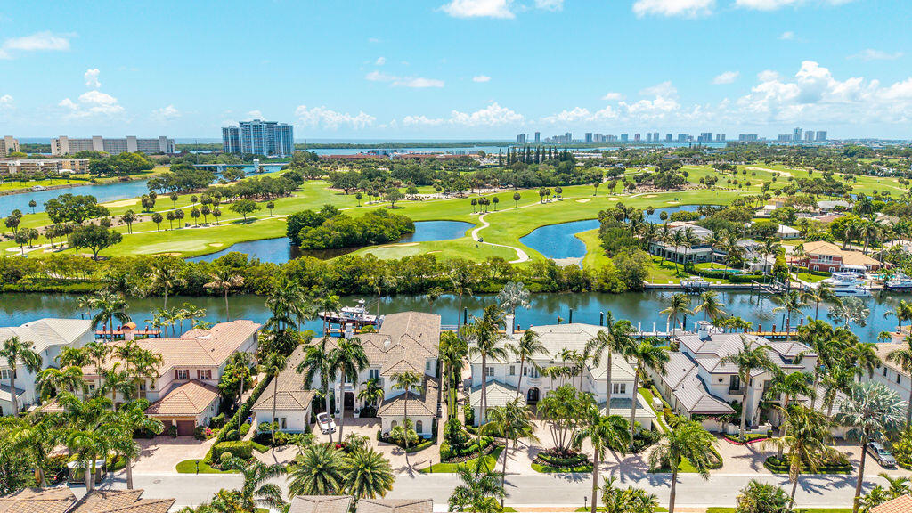 HARBOUR ISLES - Residential