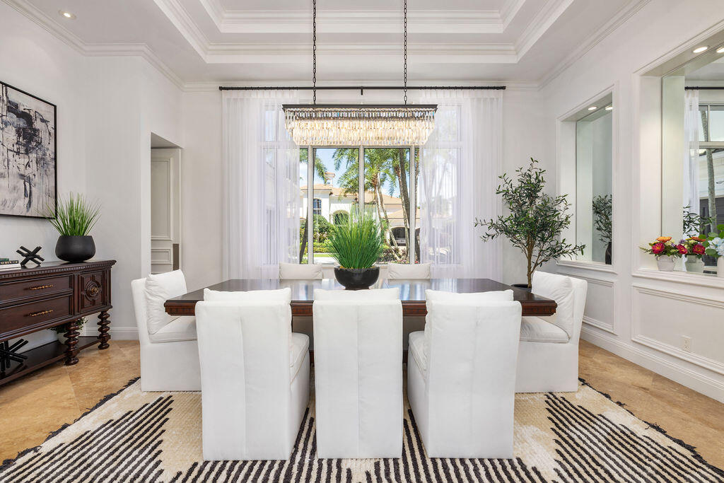 HARBOUR ISLES - Residential
