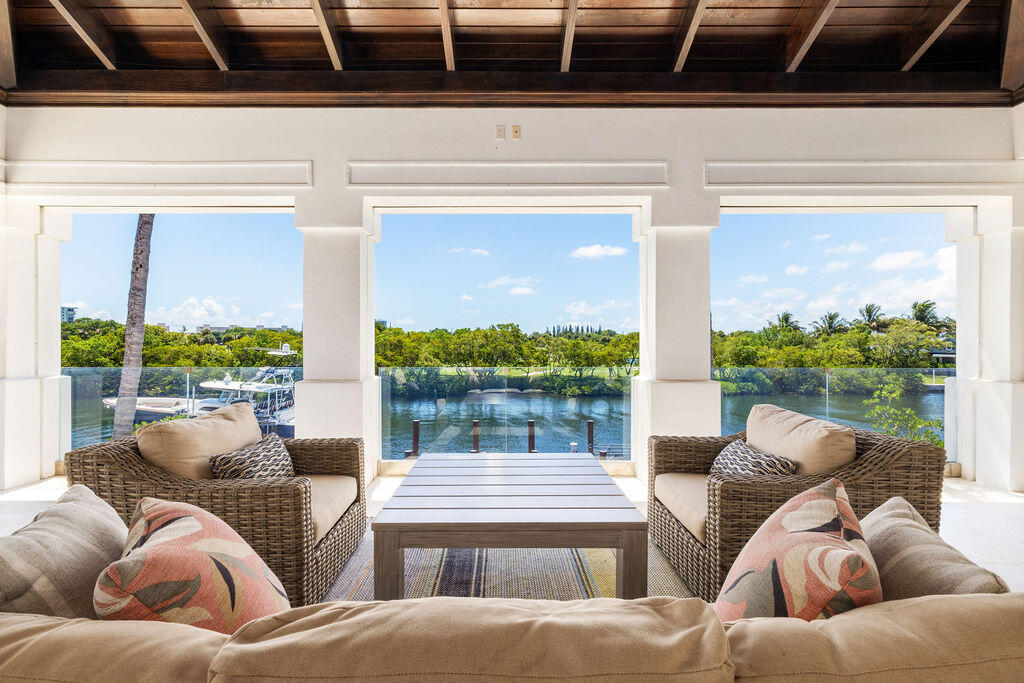 HARBOUR ISLES - Residential