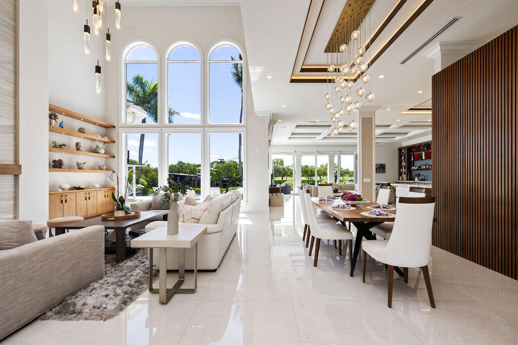 HARBOUR ISLES - Residential