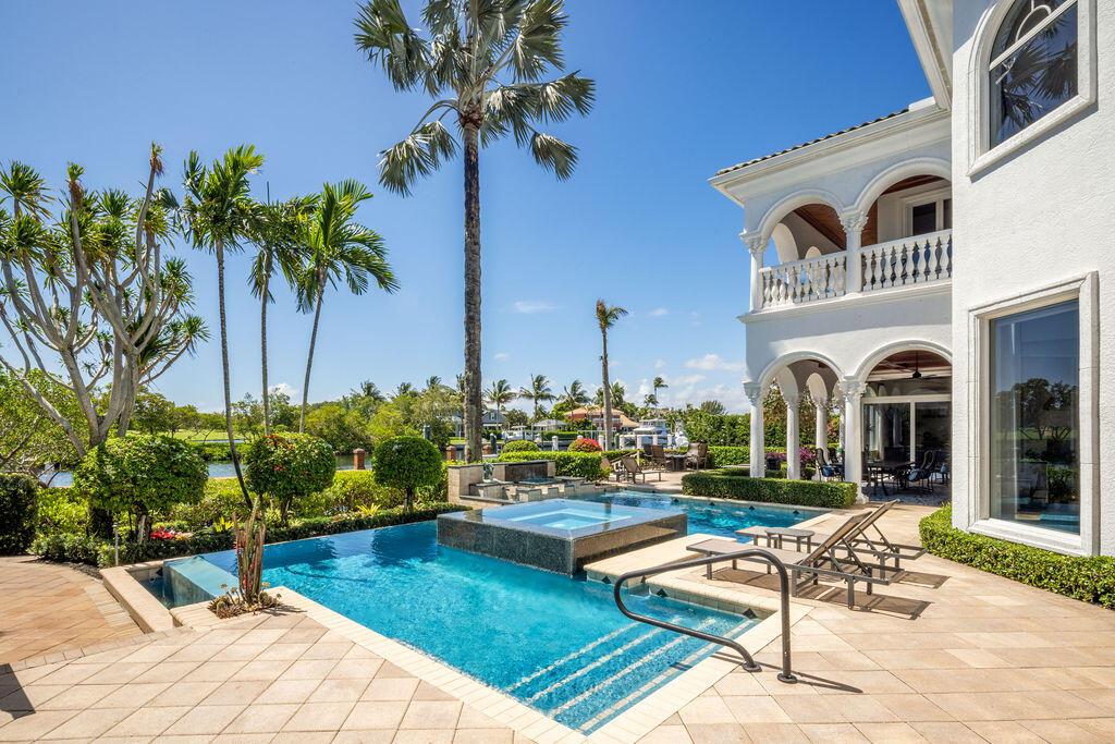 HARBOUR ISLES - Residential