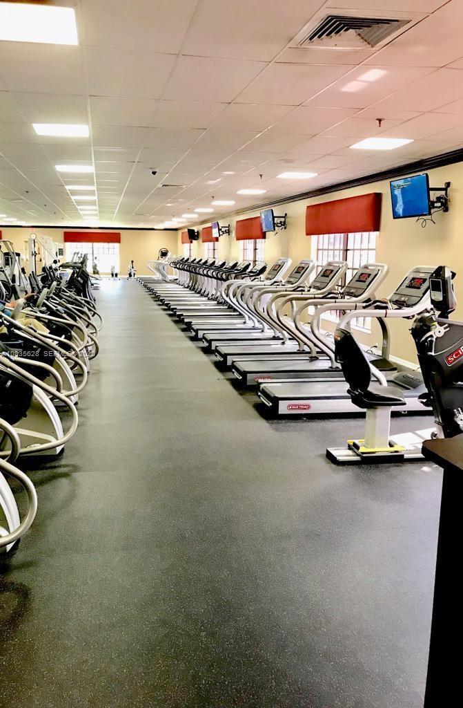 MANSFIELD AT CENTURY VILLAGE CONDO - Residential Lease