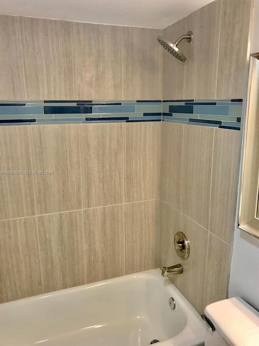 MANSFIELD AT CENTURY VILLAGE CONDO - Residential Lease