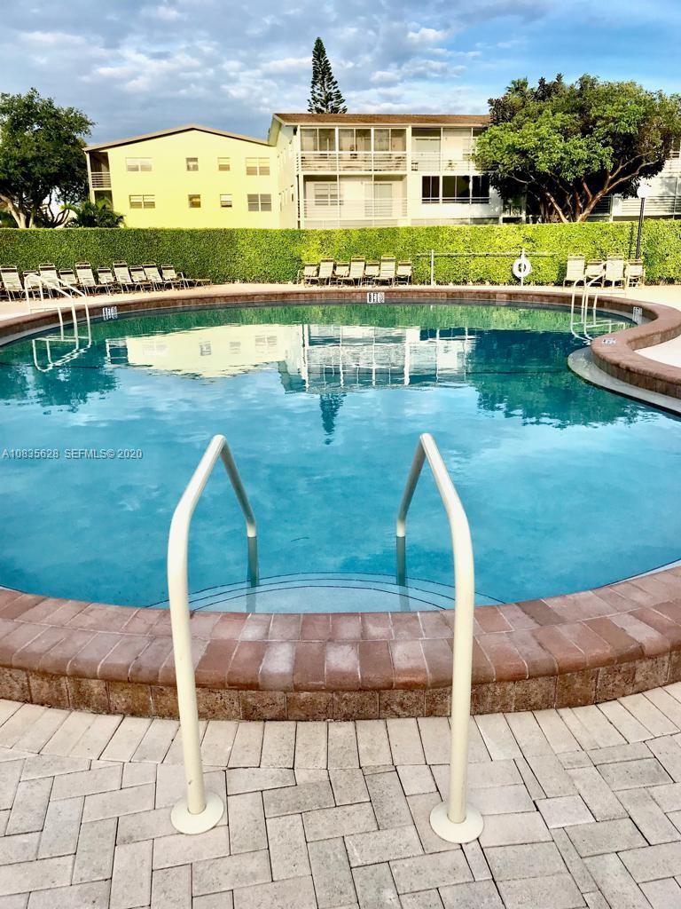 MANSFIELD AT CENTURY VILLAGE CONDO - Residential Lease