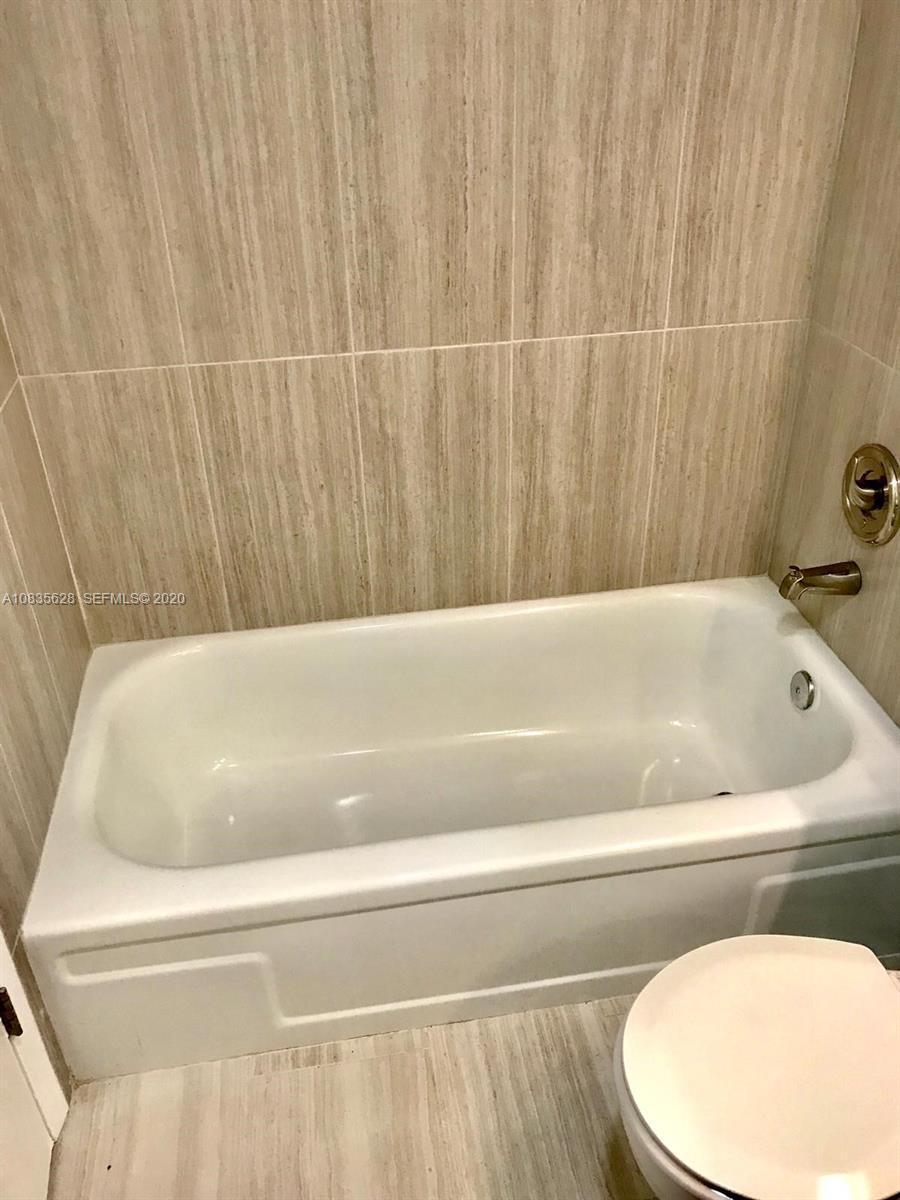 MANSFIELD AT CENTURY VILLAGE CONDO - Residential Lease