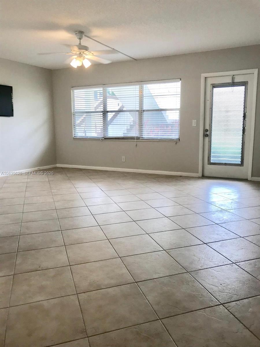 MANSFIELD AT CENTURY VILLAGE CONDO - Residential Lease
