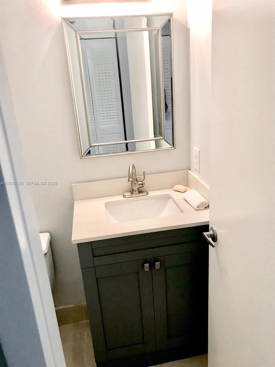 MANSFIELD AT CENTURY VILLAGE CONDO - Residential Lease