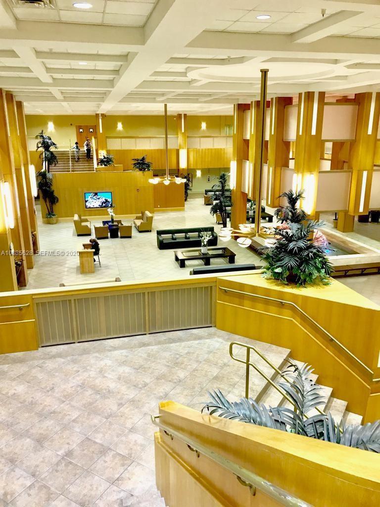 MANSFIELD AT CENTURY VILLAGE CONDO - Residential Lease