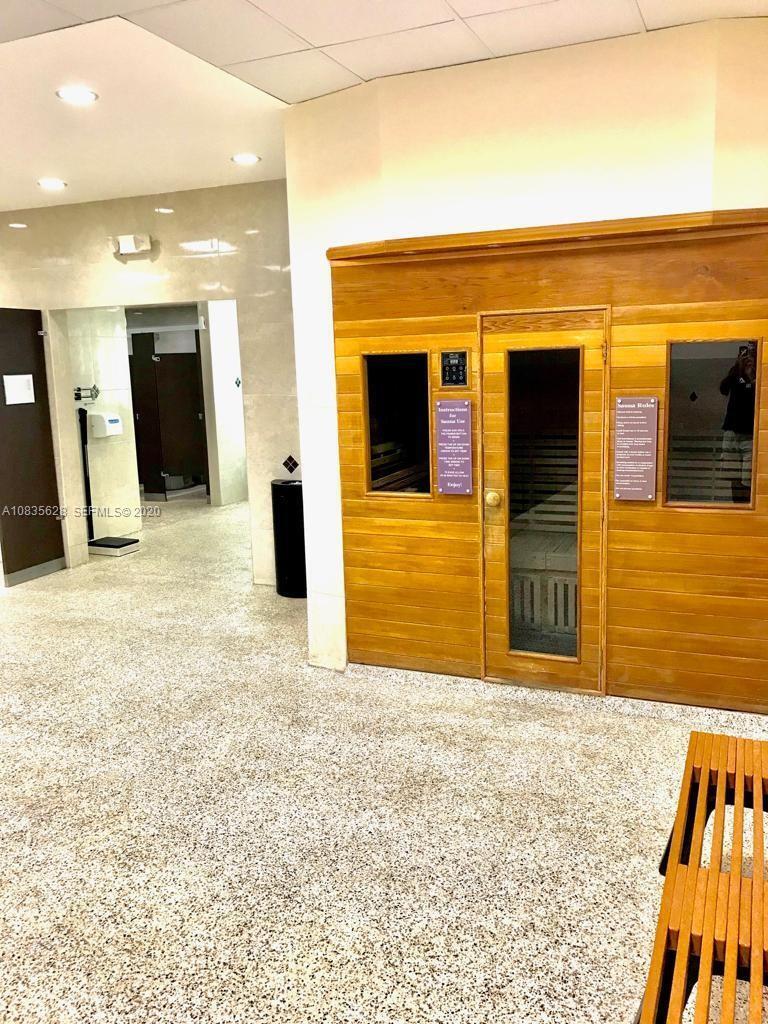 MANSFIELD AT CENTURY VILLAGE CONDO - Residential Lease