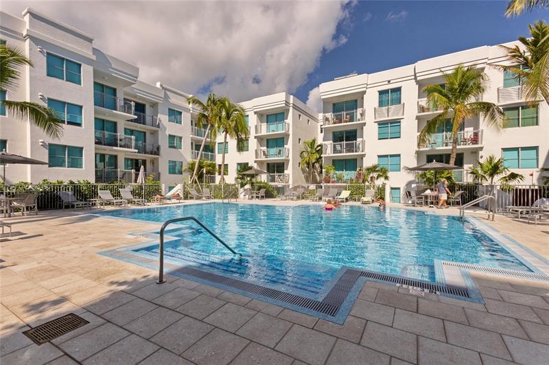 THE COSMOPOLITAN RESIDENC - Residential Lease