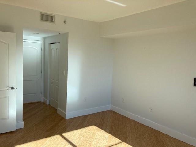 THE COSMOPOLITAN RESIDENC - Residential Lease