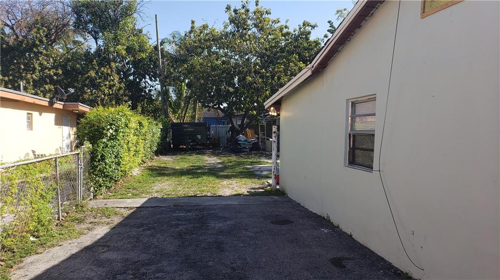 Tropics Amd - Residential