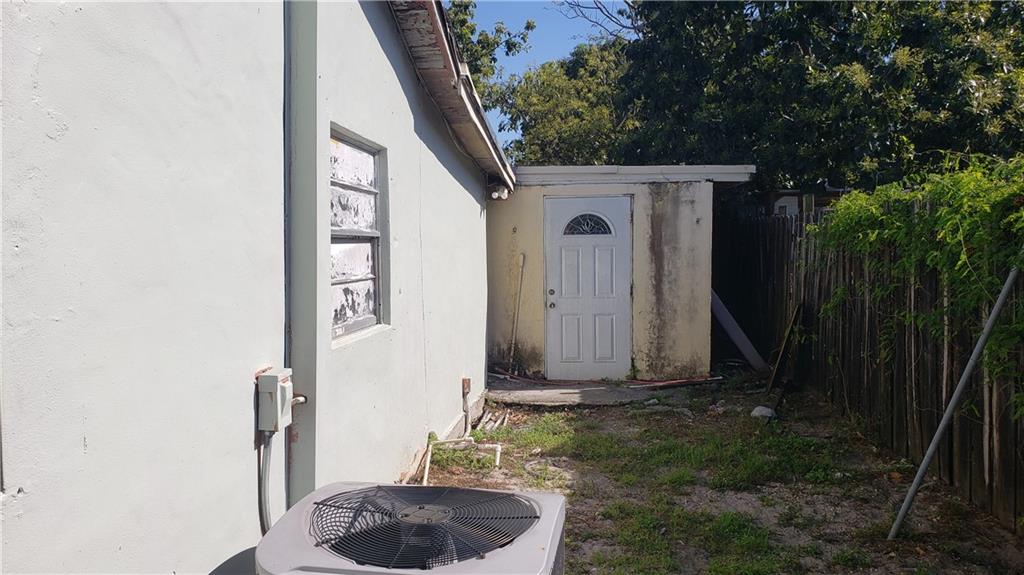 Tropics Amd - Residential