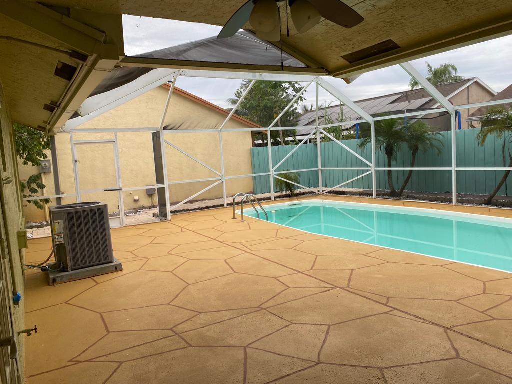 LEE ESTATES 2 - Residential Lease