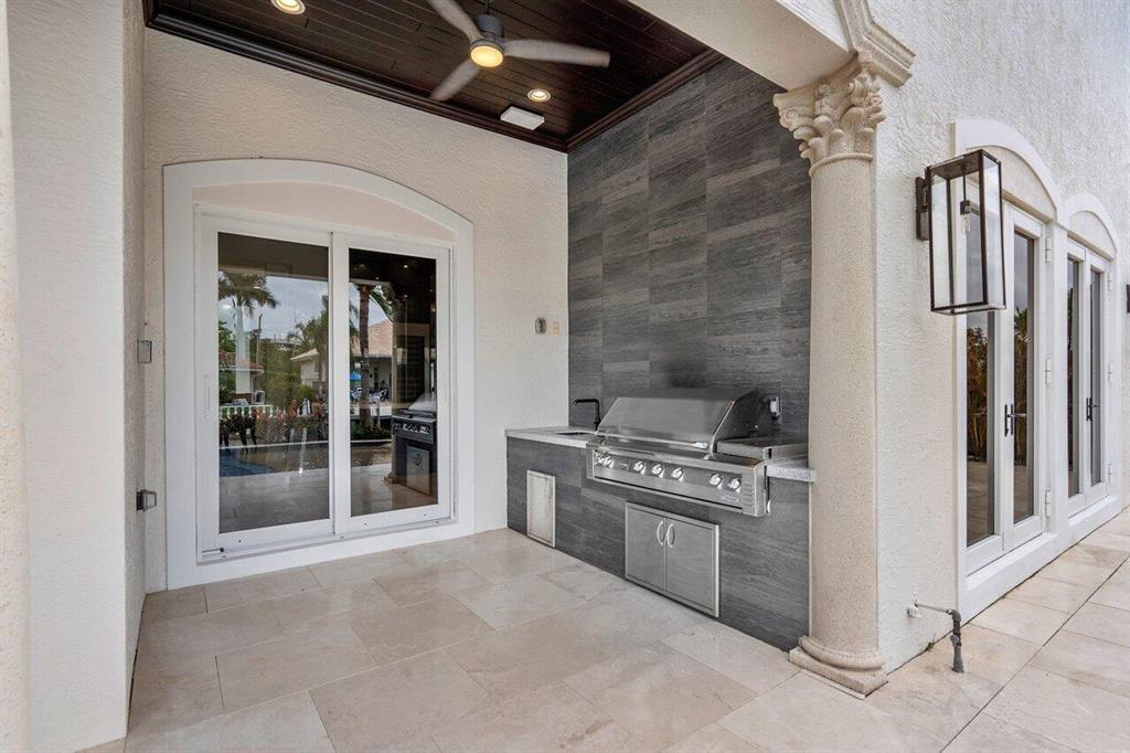 TROPIC ISLE - Residential