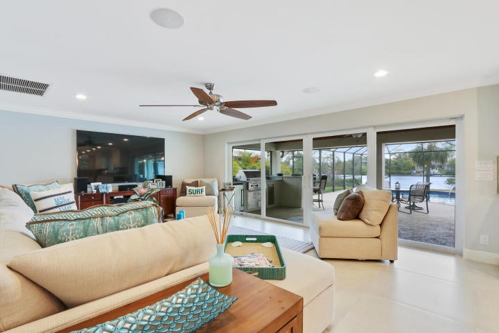 35 Saddleback Road