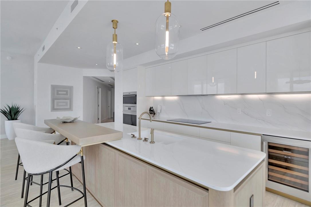 Four Seasons - Residential