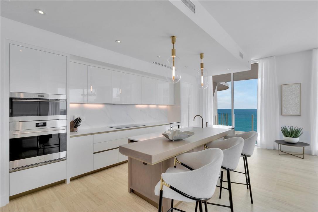 Four Seasons - Residential