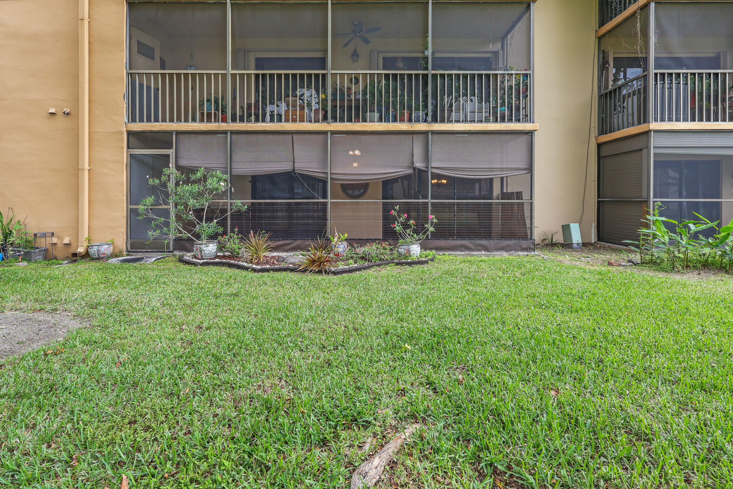 KENDALL ACRES WEST CONDO - Residential