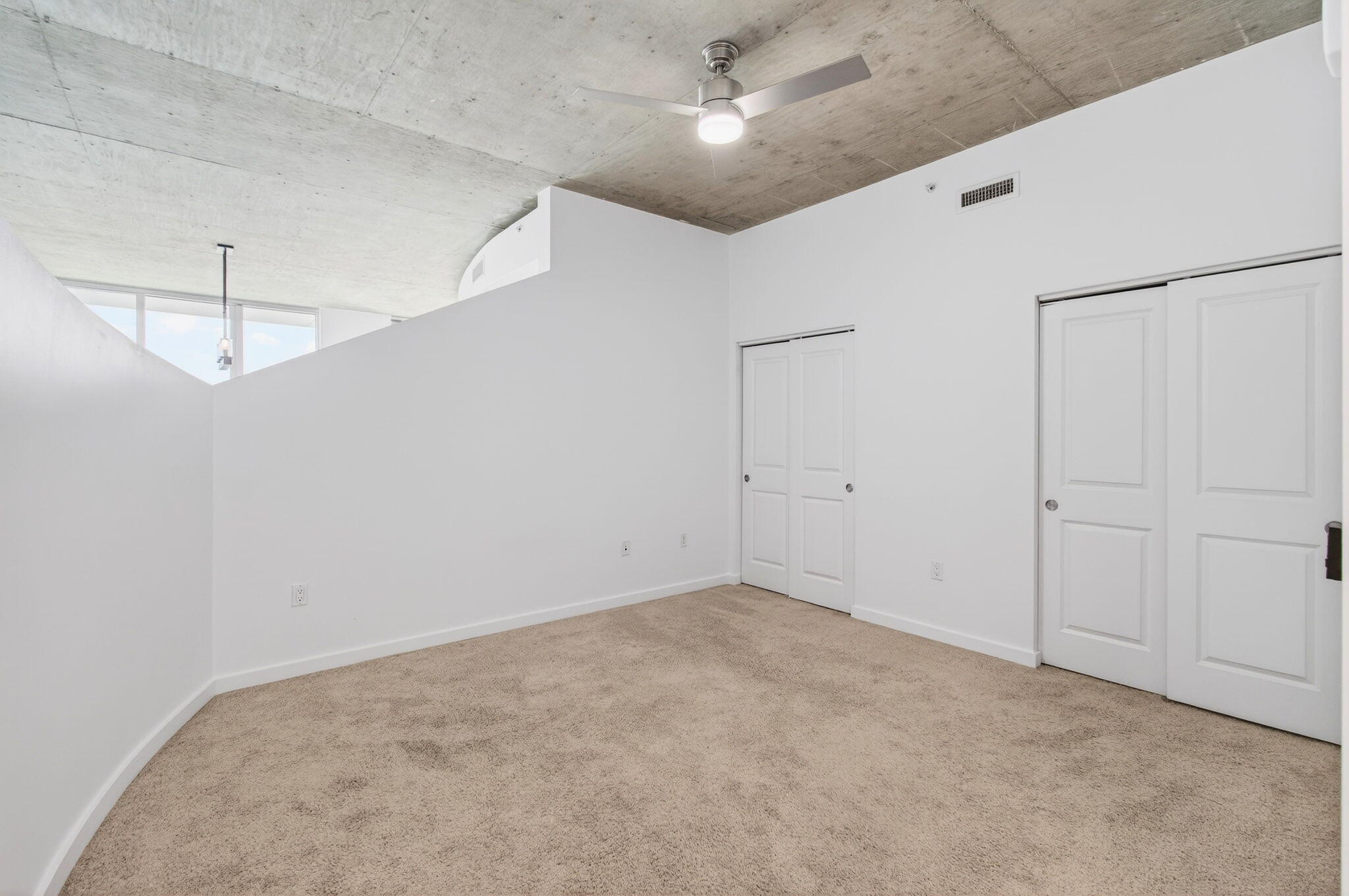 EDGE CONDO - Residential