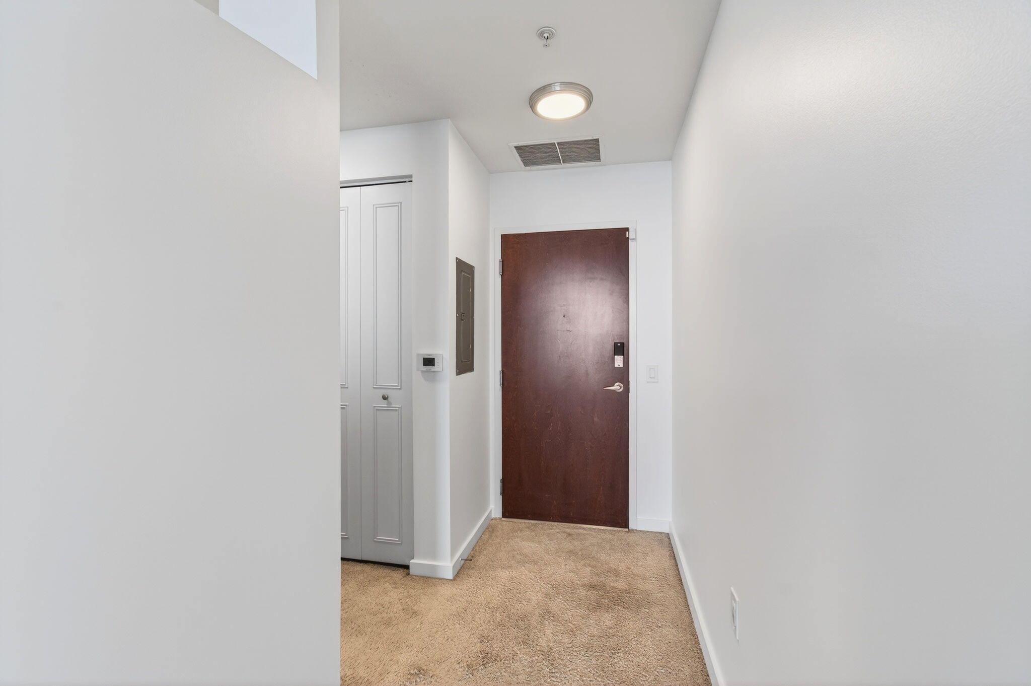 EDGE CONDO - Residential