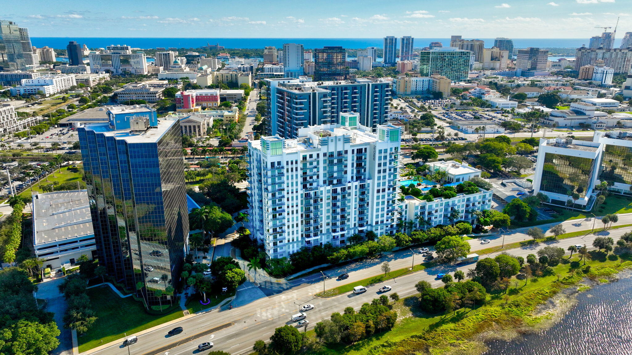 EDGE CONDO - Residential