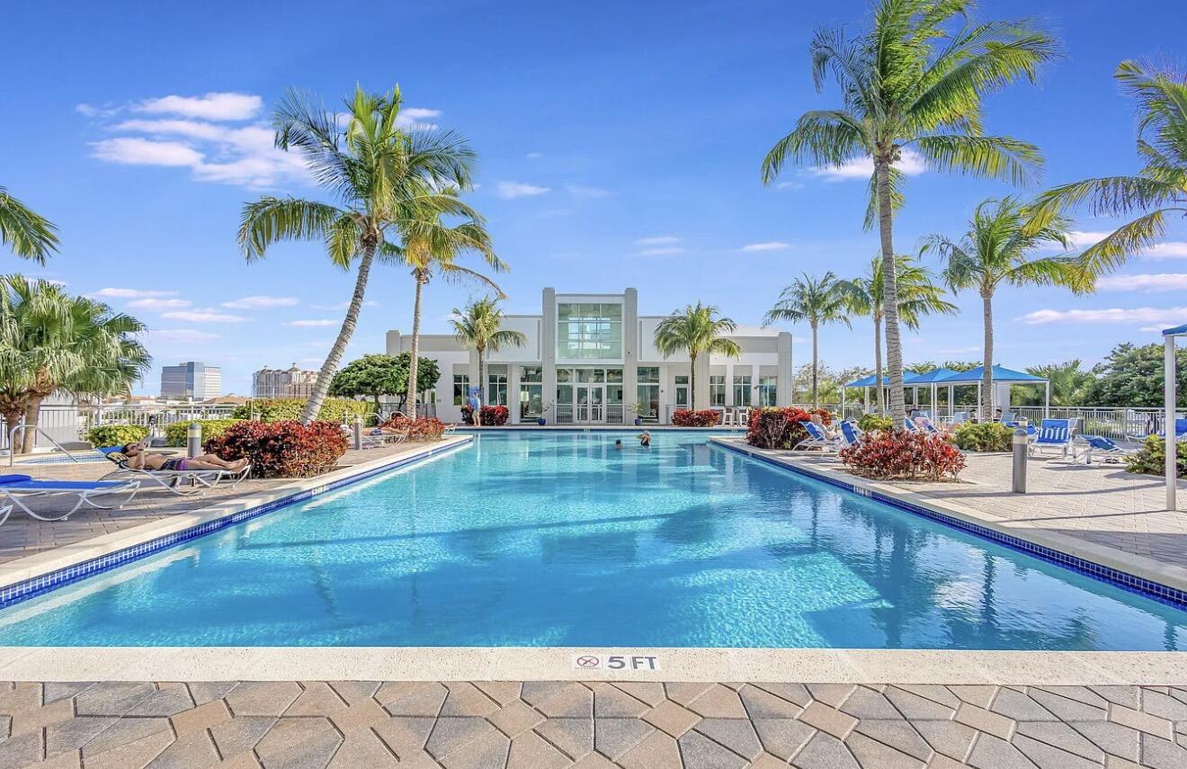 300 S Australian Avenue 308