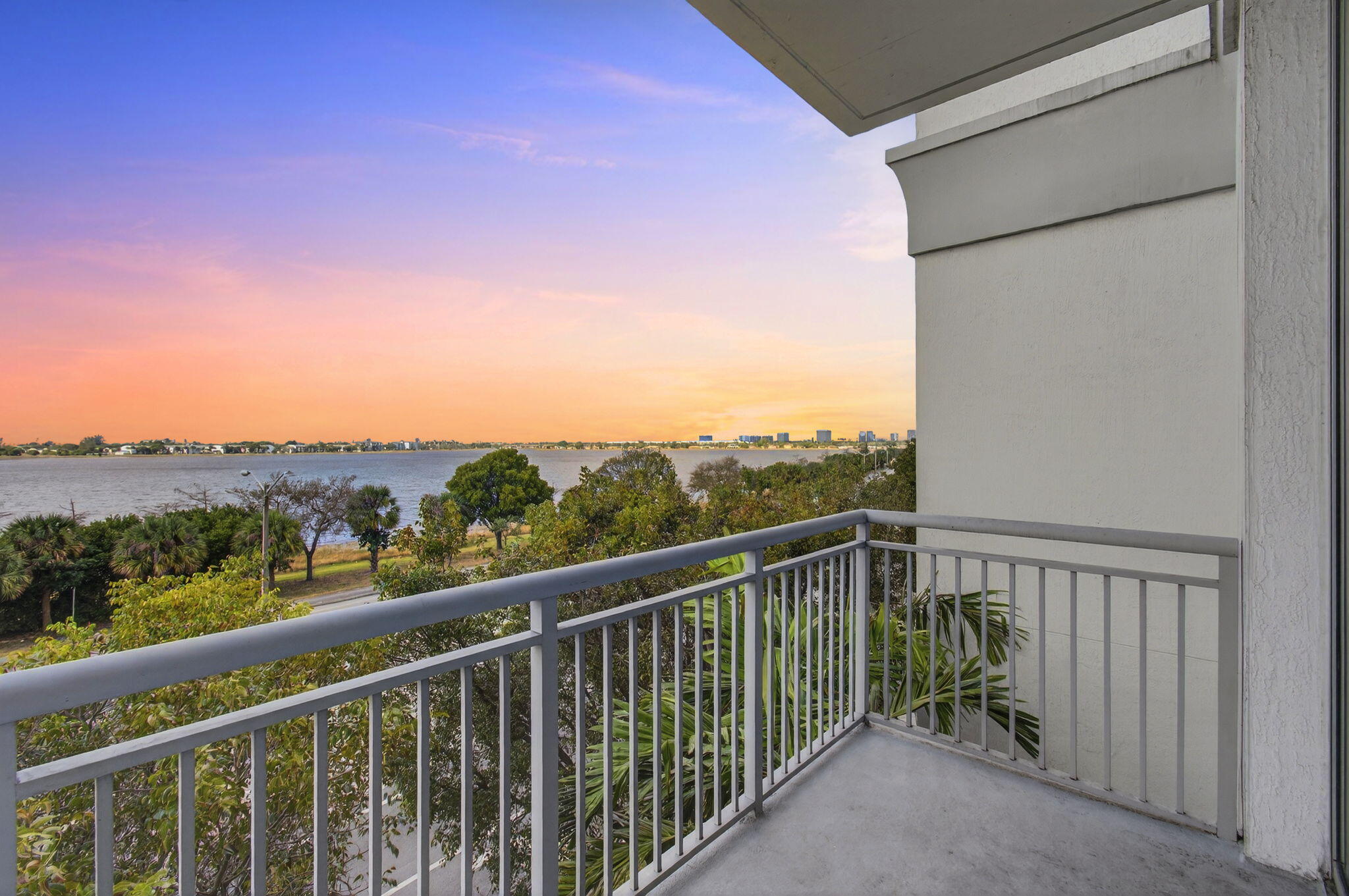 300 S Australian Avenue 308