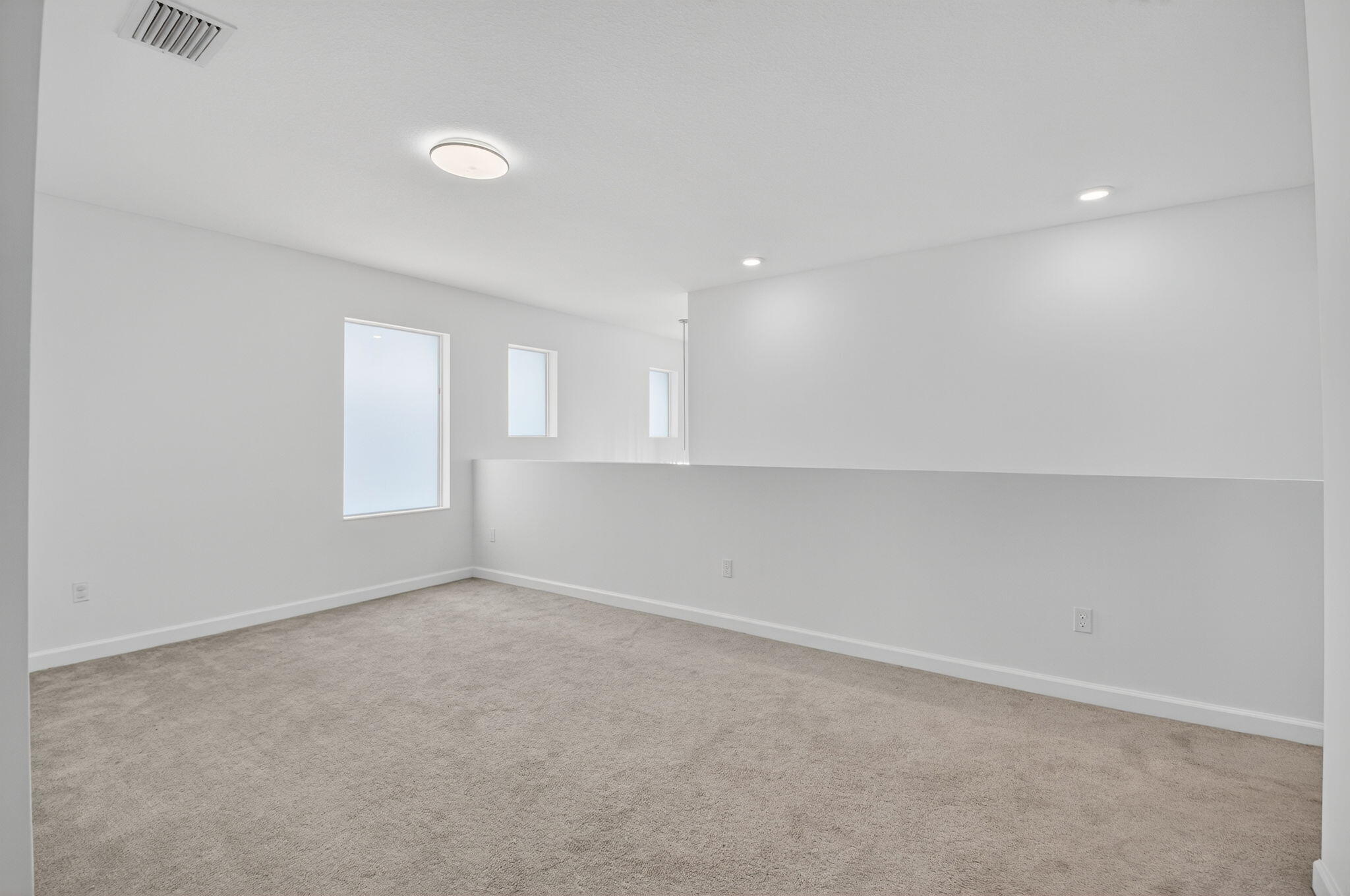 BANYAN COURT - Residential Lease