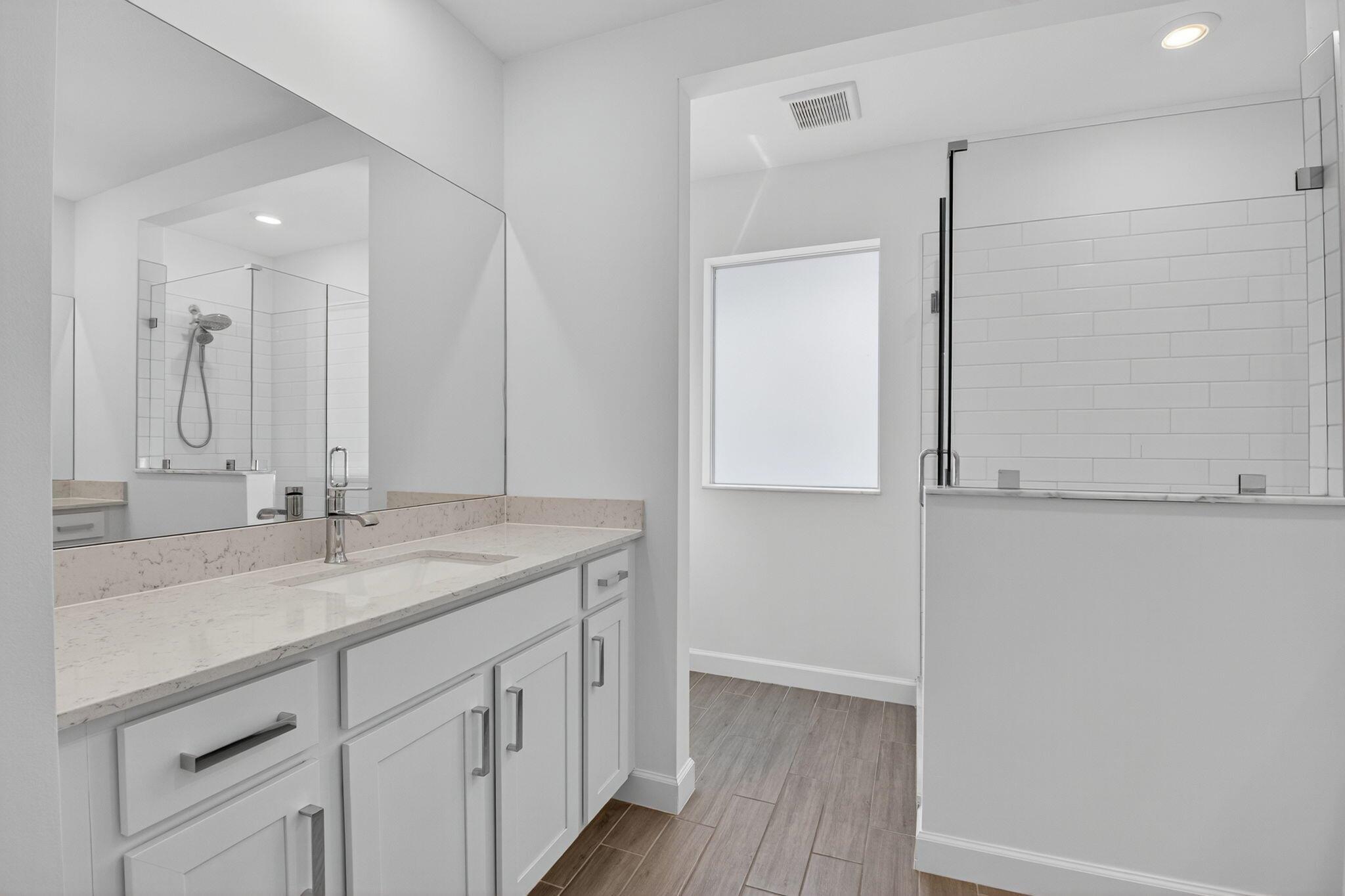 BANYAN COURT - Residential Lease