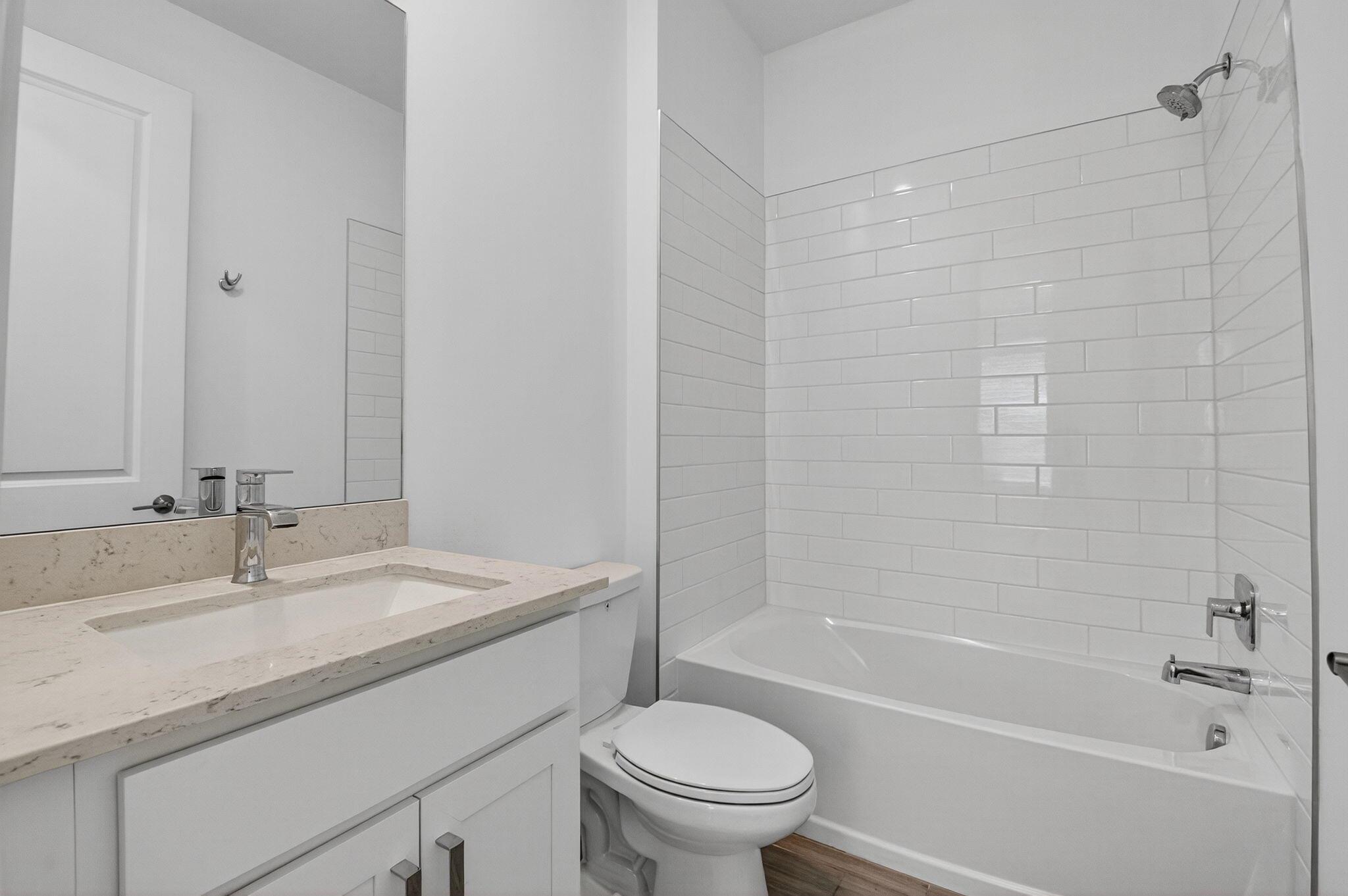 BANYAN COURT - Residential Lease