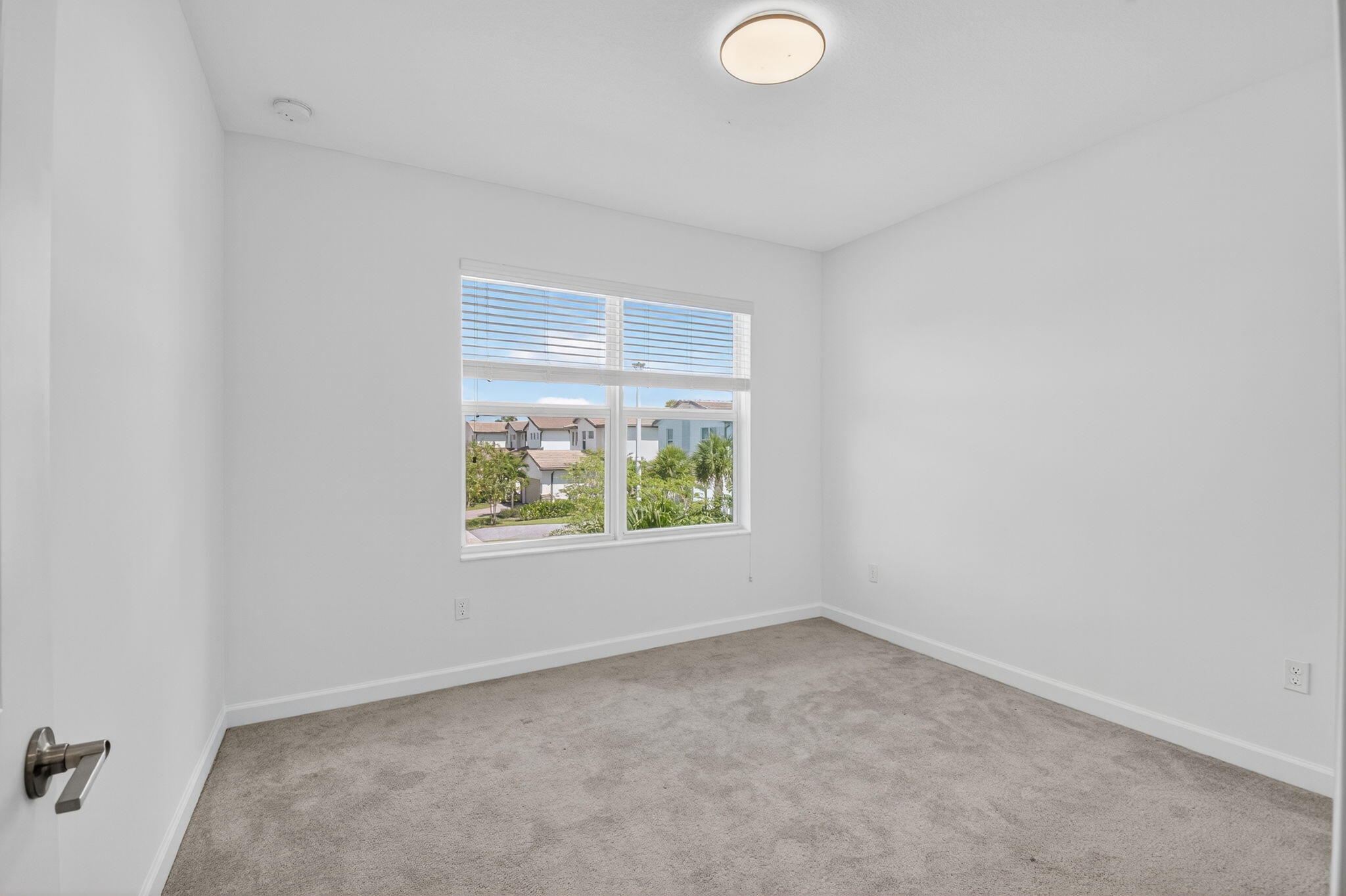 BANYAN COURT - Residential Lease