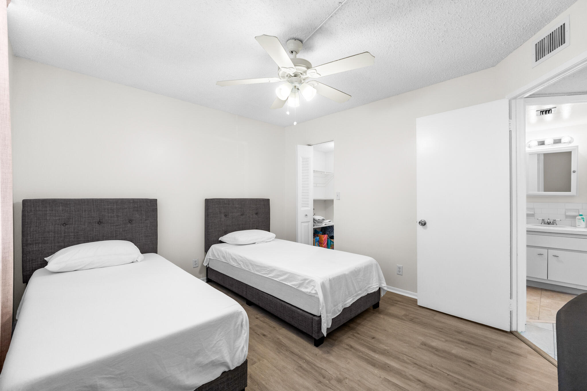 CORAL RIDGE EAST CONDO - Residential