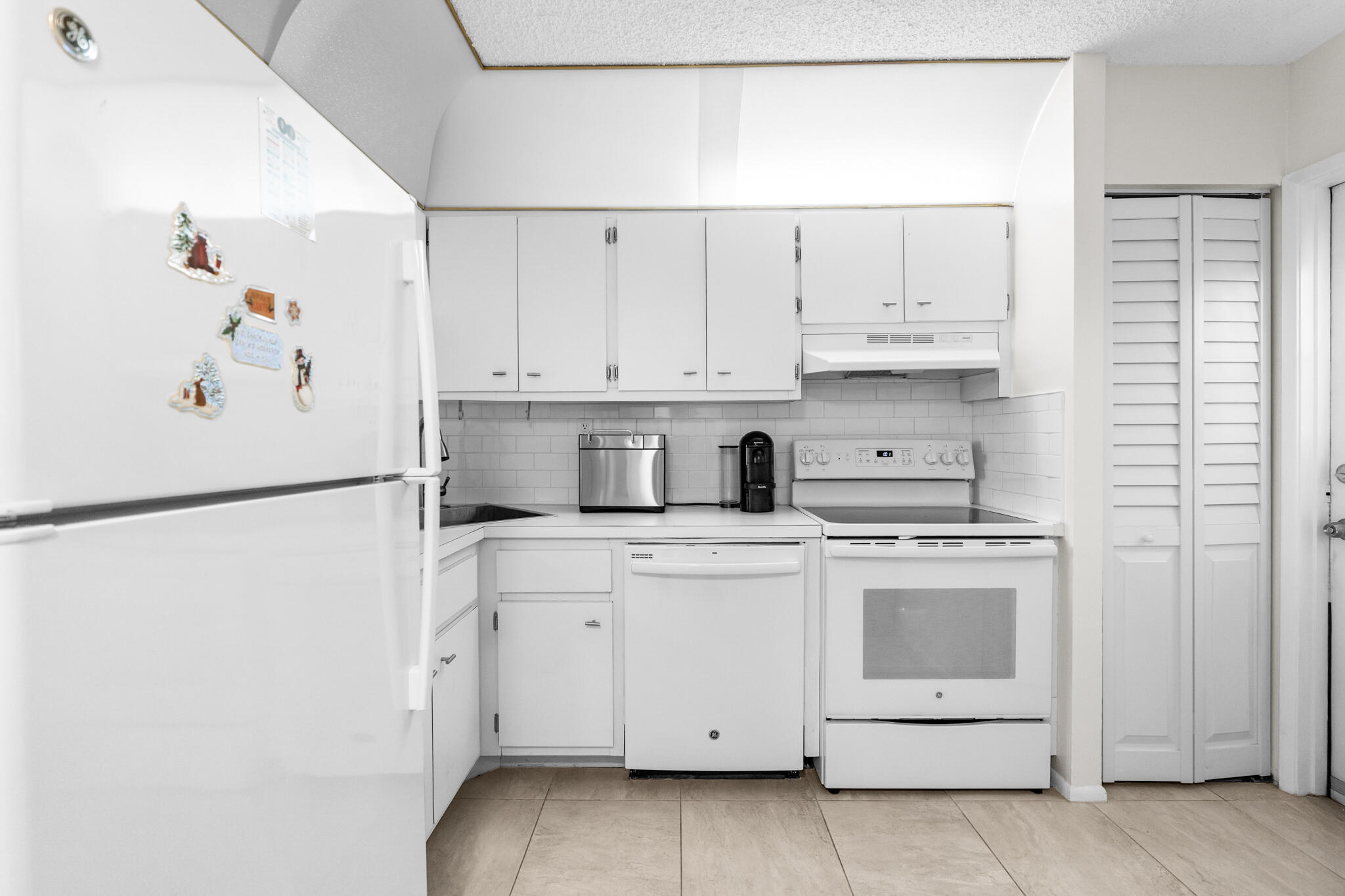 CORAL RIDGE EAST CONDO - Residential